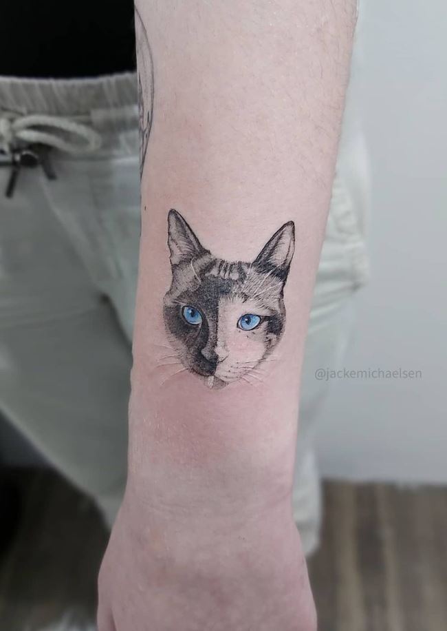 Cute Cat Tattoo